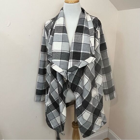 Matilda Jane Check It Twice Black / White Jacket Plaid Blanket Wrap XS/S - Picture 3 of 6